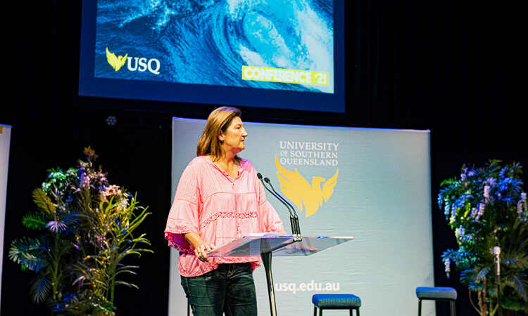 Vicki Wilson presents at the USQ Leadership Conference 2021