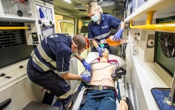 USQ students in paramedic simulation ambulance. 